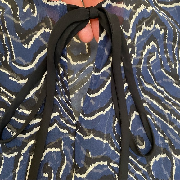 10 Crosby Derek Lam ruffled open shoulder belle sleeve sheer silk blouse blue 2 - Picture 11 of 12